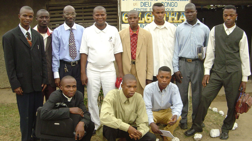 Rev. Moïse Beyumu with church leaders in Nioki